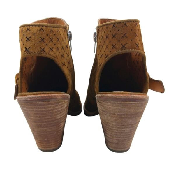 Dolce Vita Calin Suede Booties GUC $160 size 9       FS2094 - Picture 9 of 9